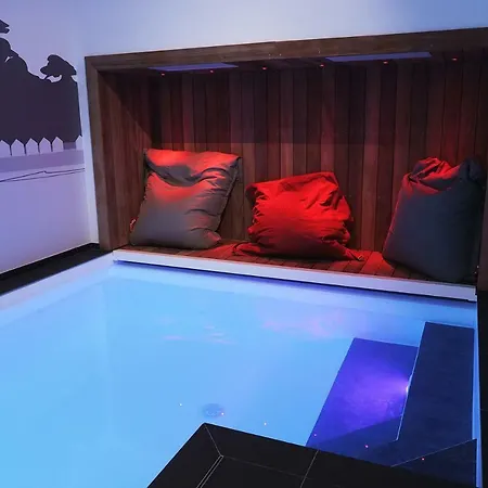 La En L'ile - 2 Piscines & 3*