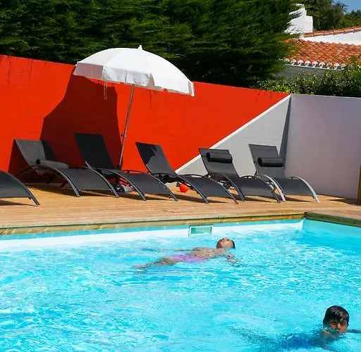 호텔 La En L'ile - 2 Piscines & 3*