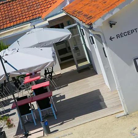 La Villa En L'Ile - 2 Piscines & Spa