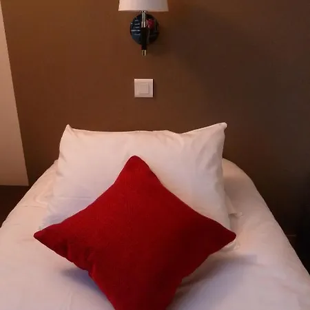 La En L'ile - 2 Piscines & فندق نوارموتيير أون ليل