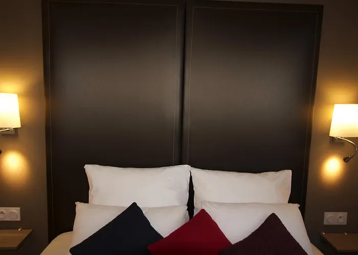 La En L'ile - 2 Piscines & Hotel