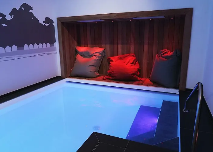 La En L'ile - 2 Piscines & 3*